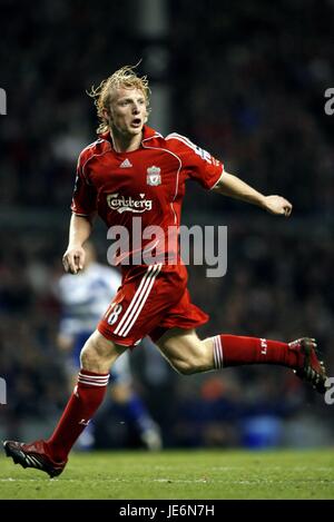 DIRK KUYT LIVERPOOL FC ANFIELD LIVERPOOL ANGLETERRE 04 Novembre 2006 Banque D'Images