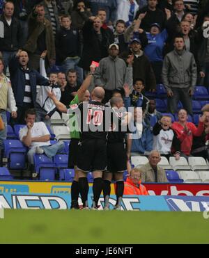 Carte rouge ROBINSON BIRMINGHAM CITY V WBA ST. ANDREWS BIRMINGHAM Grande-bretagne 28 Octobre 2006 Banque D'Images