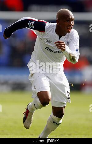 EL Hadji DIOUF BOLTON WANDERERS FC STADE REEBOK BOLTON ANGLETERRE 30 Septembre 2006 Banque D'Images