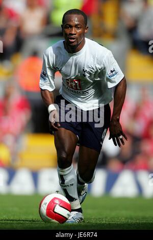 DIDIER ZOKORA Tottenham Hotspurs FC ANFIELD LIVERPOOL ANGLETERRE 23 Septembre 2006 Banque D'Images