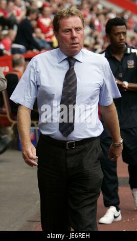 Le manager de PORTSMOUTH HARRY REDKNAPP VALLEY STADIUM Londres Angleterre 16 Septembre 2006 Banque D'Images