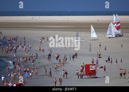 Allemagne, Basse-Saxe, les Frisons de l'Est, Borkum, étés sur la plage principale, Banque D'Images