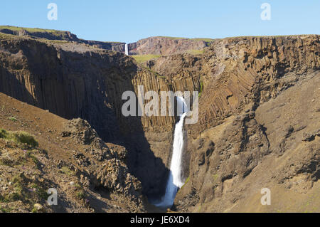 L'Islande, Esatfjord La Hengifoss, cascade, Banque D'Images