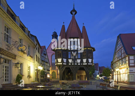 Allemagne, Hesse, Hesse du sud, Michel bois, ode's Town, la vieille ville, l'hôtel de ville, l'hôtel de ville à colombages, marché, Banque D'Images