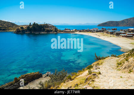 Plage de Challapampa sur l'Isla del Sol, le Lac Titicaca, en Bolivie Banque D'Images