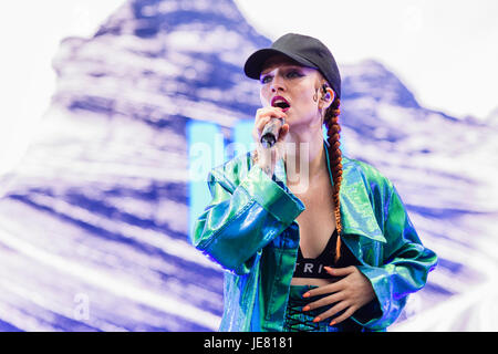 Belfast, Irlande du Nord. 22/06/2017 - Vélo et PSNI Ulster lancement campagne de sécurité routière, les automobilistes disent comment dépasser les cyclistes en toute sécurité Banque D'Images
