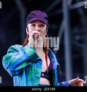 Belfast, Irlande du Nord. 22/06/2017 - Vélo et PSNI Ulster lancement campagne de sécurité routière, les automobilistes disent comment dépasser les cyclistes en toute sécurité Banque D'Images