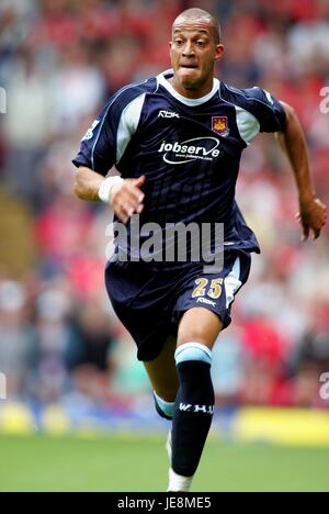 BOBBY ZAMORA West Ham United FC ANFIELD LIVERPOOL ANGLETERRE 26 Août 2006 Banque D'Images