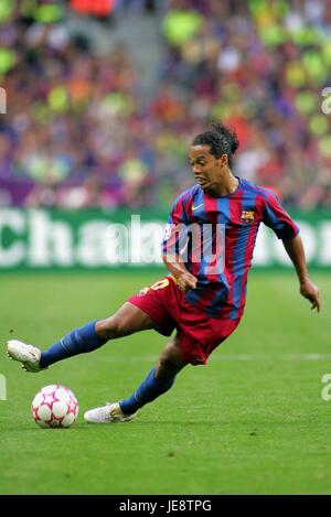 RONALDINHO FC BARCELONE STADE DE FRANCE PARIS FRANCE 17 Mai 2006 Banque D'Images