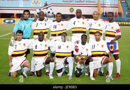 L'équipe de l'ANGOLA ANGOLA GROUPE DE L'ÉQUIPE DU STADE MILITAIRE Le Caire Égypte 21 Janvier 2006 Banque D'Images