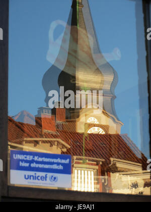 Le titre Neulussheim fait référence à un lieu en Allemagne, probablement un village ou une région. Le nom peut être associé à un événement ou à un contexte historique, marquant une date ou une occasion particulière, donnant un aperçu de la région ou de ses activités le 17 janvier 2014. Banque D'Images
