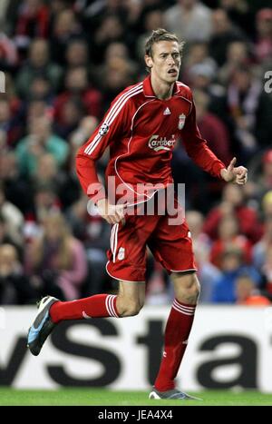 PETER CROUCH FC LIVERPOOL ANFIELD LIVERPOOL ANGLETERRE 06 Novembre 2007 Banque D'Images
