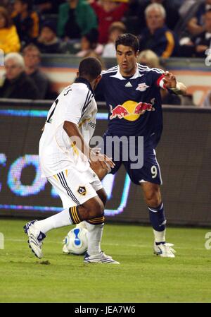 TROY ROBERTS JUAN PABLO ANGEL LOS ANGELES GALAXY V NEW YORK HOME DEPOT CENTER CARSON LOS ANGELES USA 18 Octobre 2007 Banque D'Images