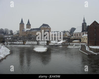 Schloss Rochlitz est un château historique situé en Saxe, en Allemagne. Le château, datant du moyen âge, offre un aperçu de l'architecture médiévale et de l'histoire de la région. Banque D'Images