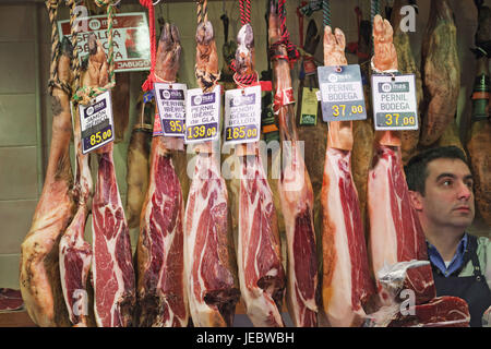 Espagne, Barcelone, Mercat de la Boqueria, produits, jambon, Banque D'Images