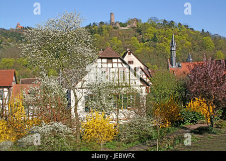 Allemagne, vin maison, route de montagne, château vent gauche du haut à droite, s'appuie sur 1130, à l'extérieur, vue sur la ruine du château, ruine du château de la garde, en haut à gauche, construit en 1907-1913, 2 ville-château, Banque D'Images