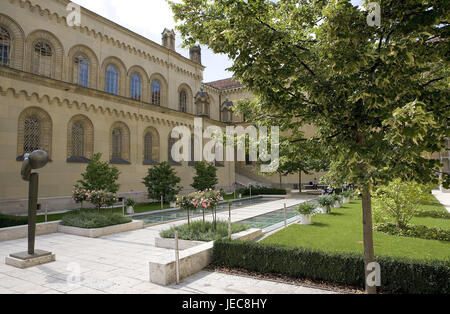 Germany, Bavaria, Munich, l'espace Marstall, cabinet jardin, Toussaint-court church, Haute-Bavière, square, Jardin, église, église de la cour, cour intérieure, lieu d'intérêts, de plantes, d'arbres, d'arbustes, les gazons, touristiques, personne, Banque D'Images