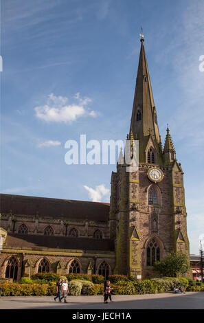 L'église de l'Angleterre victorienne, St Martin dans l'arène, artchitecturem gothique, en remplacement d'une église médiévale sur le même site. Banque D'Images