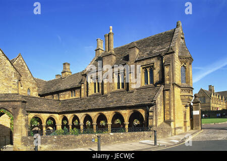 La Grande-Bretagne, l'Angleterre, Somerset, Sherborne, Saint John's' d'indigents, l'Europe, destination, ville, lieu d'intérêts, d'un bâtiment, d'architecture, maison de retraite, maison de soins infirmiers, à l'extérieur, ensoleillée, déserte, Banque D'Images