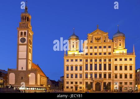 L'hôtel de ville de nuit avec Perlachturm, Augsburg, souabe, Bavière, Allemagne, Banque D'Images