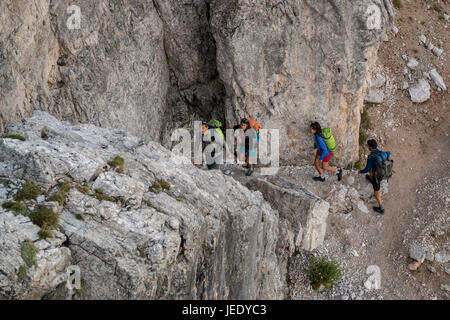 L'Italie, Les Amis des roches d'escalade dans les Dolomites Banque D'Images