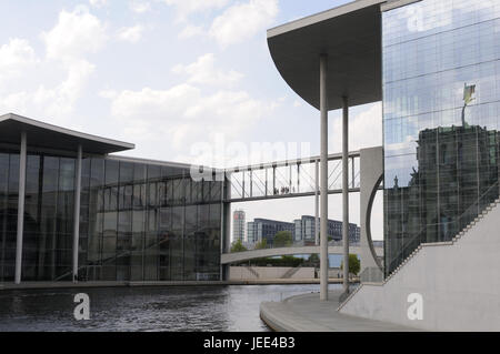 Paul Löbe house, passage à niveau, la Spree, Marie-Elisabeth-Lüders-Haus, Berlin, Allemagne, Banque D'Images