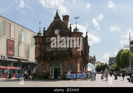 Cafe Nero, ticket de métro, ex bureau St Enoch square, Glasgow, Ecosse, Royaume-Uni, Banque D'Images