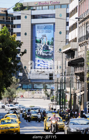 L'Hondos Center, à la place Omonia, à Athènes (Grèce) Banque D'Images