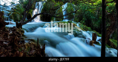 Le parc national lacs Plitvice est l en fonction de la plus grand parc national de la Croatie et en même temps aussi le plus ancien parc national de l'al. Banque D'Images