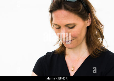 Helen Czerski, écrivain et présentateur de télévision, physicien et océanographe. Auteur de "tempête dans un verre d'eau : la physique de tous les jours'. Il est actuellement chargé de recherche au département de génie mécanique à l'University College de Londres, à l'Hay Festival 2017 de la littérature et les arts, Hay-on-Wye, au Pays de Galles UK Banque D'Images