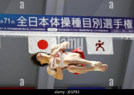 Takasaki Arena, de Gunma, au Japon. 25 Juin, 2017. Kato Ryohei, 25 juin, 2017 - La gymnastique artistique : la 71th Japon Tous les appareils de gymnastique artistique championnat, Men's étage final à Takasaki Arena, Gunma, au Japon. Credit : Sho Tamura/AFLO SPORT/Alamy Live News Banque D'Images