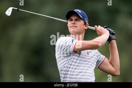 Moosinning, Allemagne. 25 Juin, 2017. Golfeur professionnel belge Thomas Detry en action à la 4e édition du Tournoi International de l'événement Tour de l'Europe ouvertes à Moosinning, Allemagne, 25 juin 2017. Photo : Sven Hoppe/dpa/Alamy Live News Banque D'Images