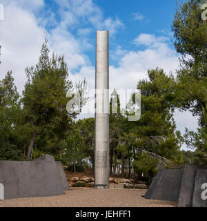 Pilier de l'héroïsme, Yad Vashem, Jérusalem, Israël Banque D'Images