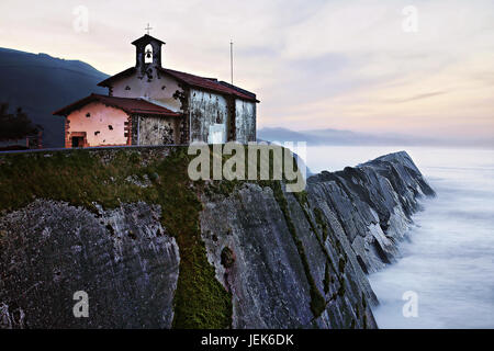 Zumaia, Pays Basque, Baie de Biskay, Espagne Banque D'Images