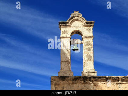 Clocher de l'église, Polignano a Mare, Italie Banque D'Images