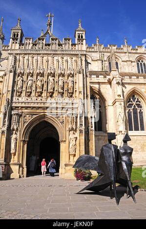 Cathédrale de l'église de Saint Pierre et de la Sainte et indivisible Trinité, Gloucester, Gloucestershire, Angleterre, Royaume-Uni, Europe de l'Ouest. Banque D'Images