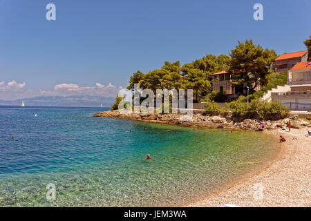 Plage de Ste Maxime sur l'île de Solta adriatique en Croatie. Banque D'Images