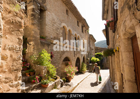 La maison Lorimy. Saint Guilhem le Désert étiqueté Les Plus Beaux Villages de France. Herault. France Banque D'Images