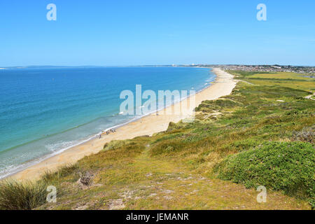 Voir d'Hengistbury Head à la côte vers Bournemouth, Dorset, Angleterre Banque D'Images