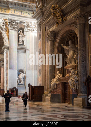 La grandeur de l'Bernini le pape Alexandre VII tomb Banque D'Images