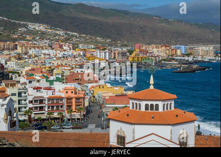 Ocean shore à candelaria, Tenerife Banque D'Images