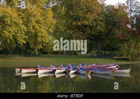 France, Paris, Bois de Vincennes, lac Daumesnil, bottes, Banque D'Images