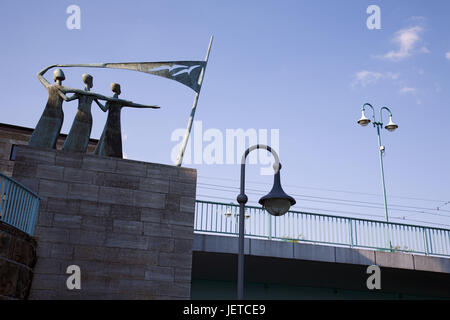 Allemagne, Mülheim dans la dysenterie, la dysenterie, Rhénanie du Nord-Westphalie, lock bridge, la sculpture 'Groupe des Trois Grâces, Banque D'Images