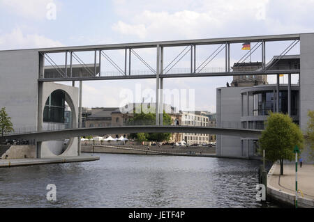 Paul Löbe house, passage à niveau, la Spree, Marie-Elisabeth-Lüders-Haus, Berlin, Allemagne, Banque D'Images