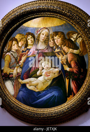 Madonna de la Grenade (Madonna della Melagrana) 1487 Sandro Botticelli ( Alessandro di Mariano Filipepi ) Florence 1445-1510 peintre italien du début de la renaissance de l'école florentine. Banque D'Images