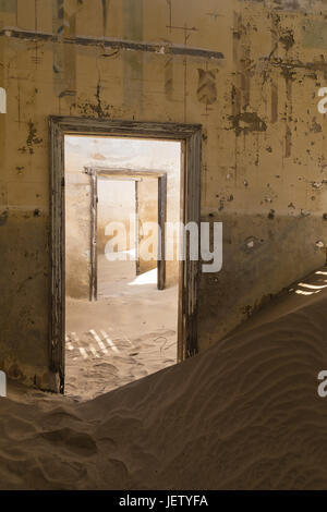 Kolmanskop Ghost Town, Namibie Banque D'Images