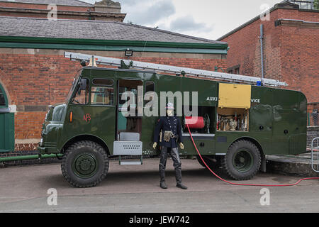 La Déesse Verte British Armed Forces Fire Truck en photo au Vintage juste tenue à la station de pompage de l'abbaye le 25 juin 2017. Banque D'Images