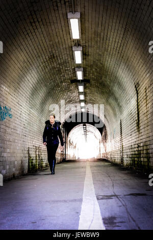 Tunnel sur Leeman Road, York, North Yorkshire, UK Banque D'Images