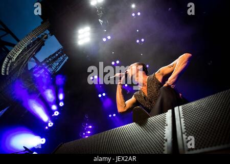 Milan, Italie 27 juin Depeche Mode live au stade San Siro à Milan © Roberto Finizio / Alamy Live News Banque D'Images