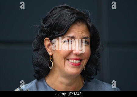 Tina Fordham, directeur général et chef de l'analyste politique mondiale de Citi, au Citi group bureaux Canary Wharf, London, England, UK Banque D'Images